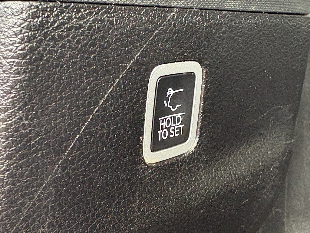 2023 Jeep Wagoneer L Series II