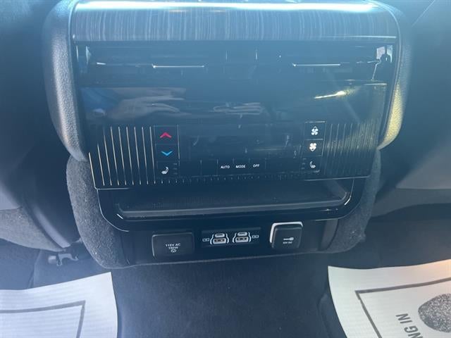 2024 Jeep Wagoneer L Series III 4x4