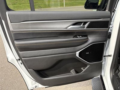 2026 Jeep Grand Wagoneer 4x4