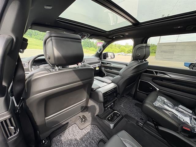 2026 Jeep Grand Wagoneer 4x4