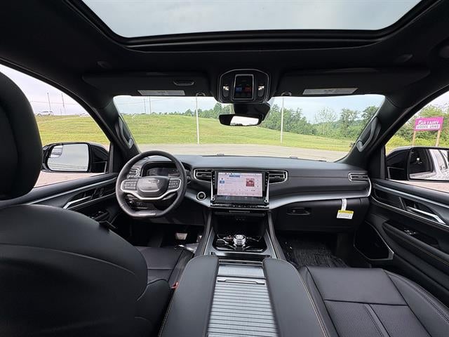 2026 Jeep Grand Wagoneer 4x4