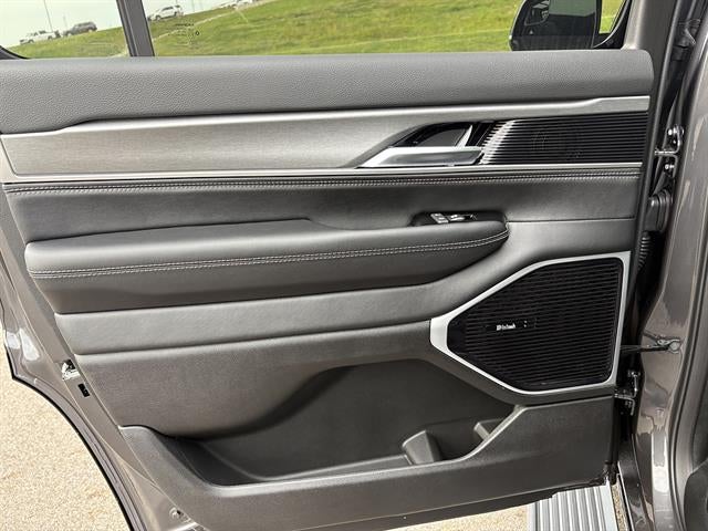 2026 Jeep Grand Wagoneer Limited Altitude 4x4