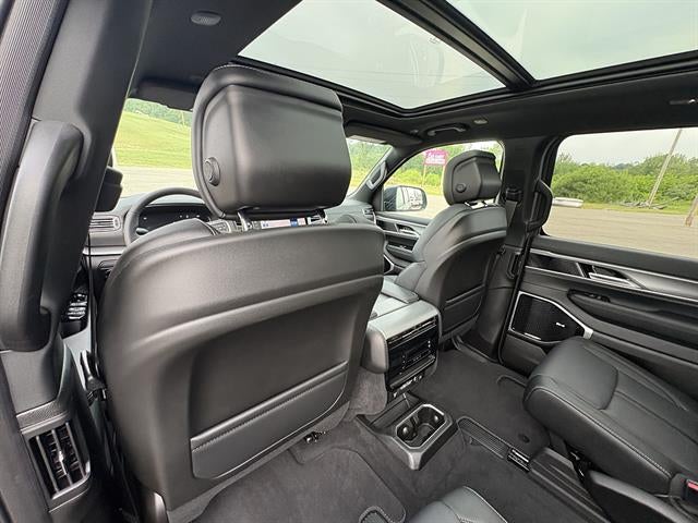 2026 Jeep Grand Wagoneer Limited Altitude 4x4