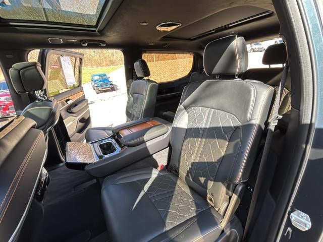 2023 Jeep Grand Wagoneer Series III 4x4