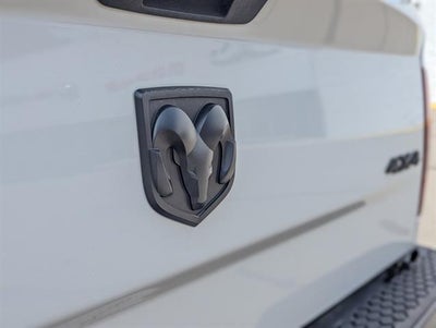 2021 RAM 1500 Classic SLT 4x4 Crew Cab 5'7" Box