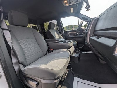 2021 RAM 1500 Classic SLT 4x4 Crew Cab 5'7" Box