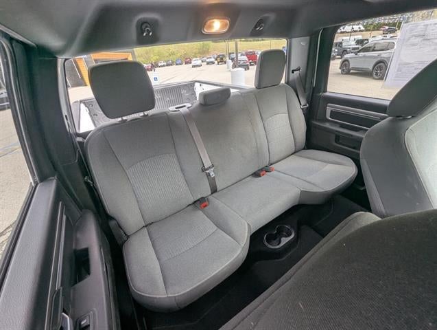 2021 RAM 1500 Classic SLT 4x4 Crew Cab 5'7" Box