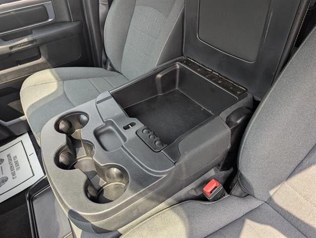 2021 RAM 1500 Classic SLT 4x4 Crew Cab 5'7" Box