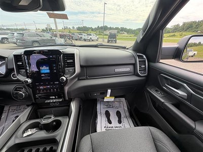 2026 RAM 1500 Big Horn Crew Cab 4x4 5'7" Box