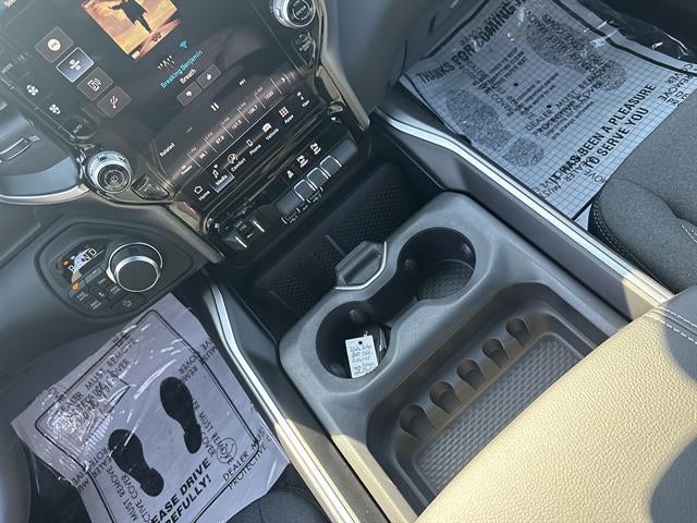 2026 RAM 1500 Big Horn Crew Cab 4x4 5'7" Box