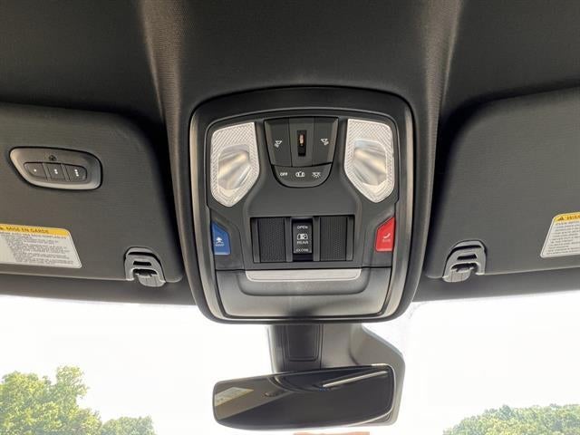 2025 RAM 1500 Big Horn 4x4 Crew Cab 5'7" Box