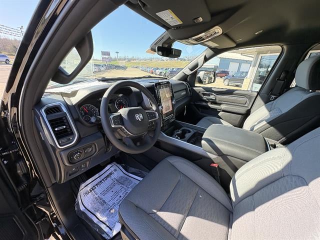 2026 RAM 1500 Big Horn Crew Cab 4x4 5'7" Box