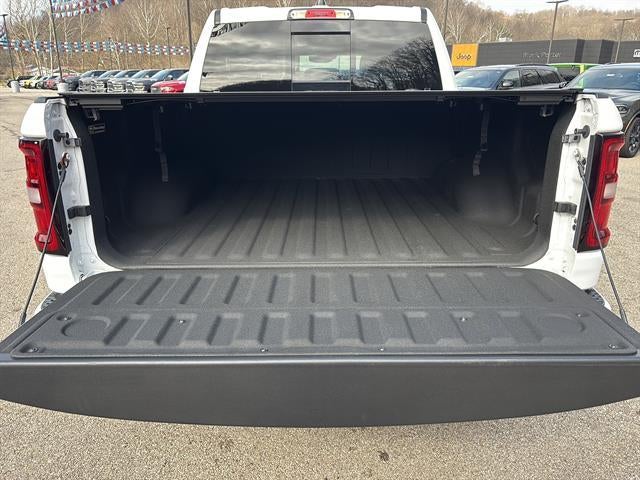 2025 RAM 1500 Big Horn 4x4 Crew Cab 5'7" Box