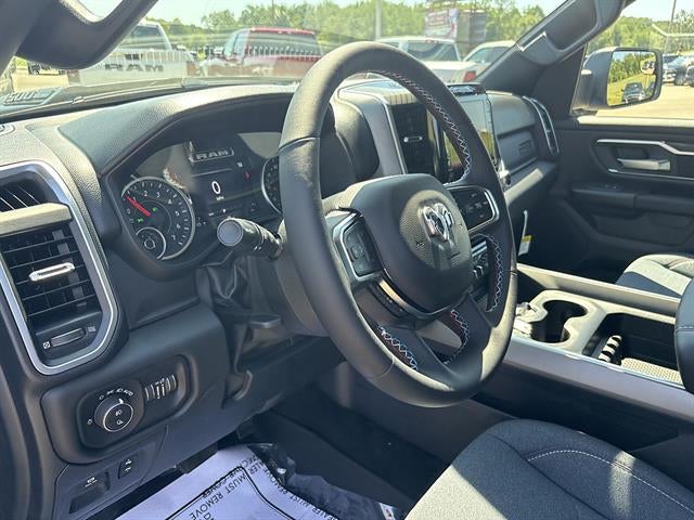 2026 RAM 1500 Big Horn Crew Cab 4x4 5'7" Box