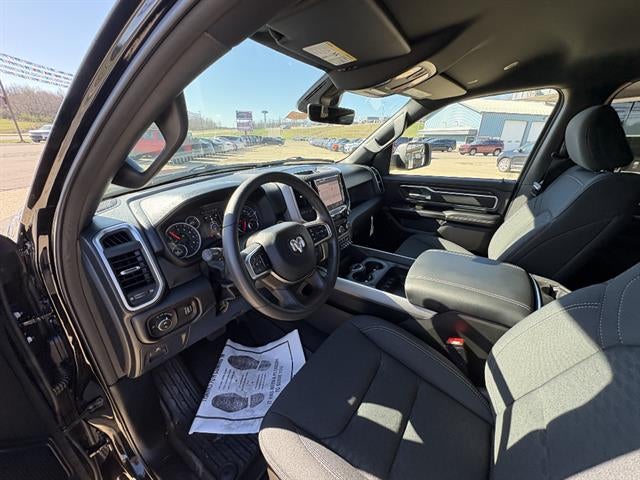 2026 RAM 1500 Big Horn Crew Cab 4x4 5'7" Box