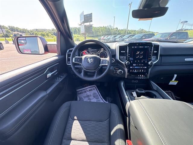 2026 RAM 1500 Big Horn Crew Cab 4x4 5'7" Box