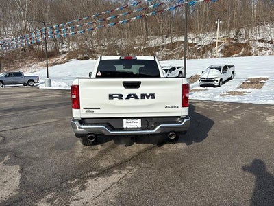 2026 RAM 1500 Big Horn 4x4 Crew Cab 5'7" Box