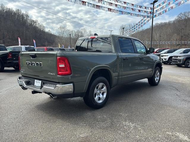 2026 RAM 1500 Big Horn 4x4 Crew Cab 5'7" Box