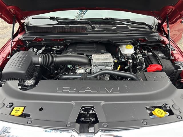 2026 RAM 1500 Big Horn 4x4 Crew Cab 5'7" Box