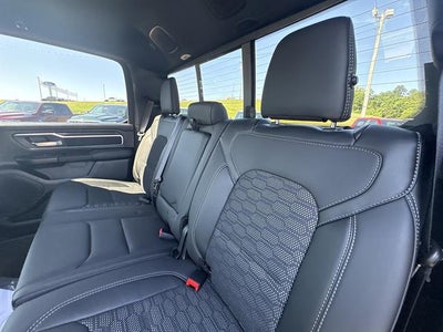 2026 RAM 1500 Big Horn Crew Cab 4x4 5'7" Box