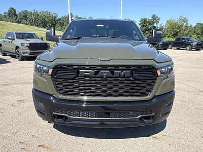 2026 RAM 1500 Big Horn Crew Cab 4x4 5'7" Box