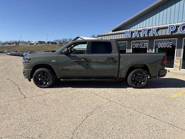 2026 RAM 1500 Express Crew Cab 4x4 5'7" Box