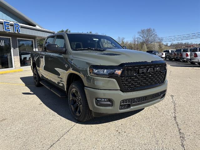 2026 RAM 1500 Express Crew Cab 4x4 5'7" Box