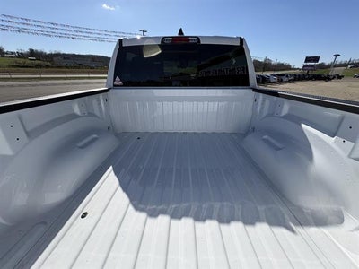 2026 RAM 1500 Express Crew Cab 4x4 5'7" Box