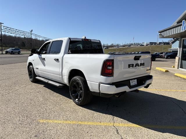 2026 RAM 1500 Express Crew Cab 4x4 5'7" Box