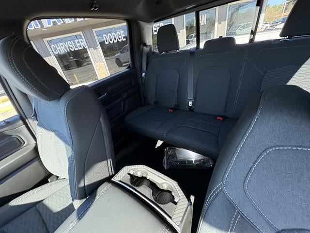 2026 RAM 1500 Express Crew Cab 4x4 5'7" Box