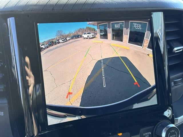 2026 RAM 1500 Express Crew Cab 4x4 5'7" Box