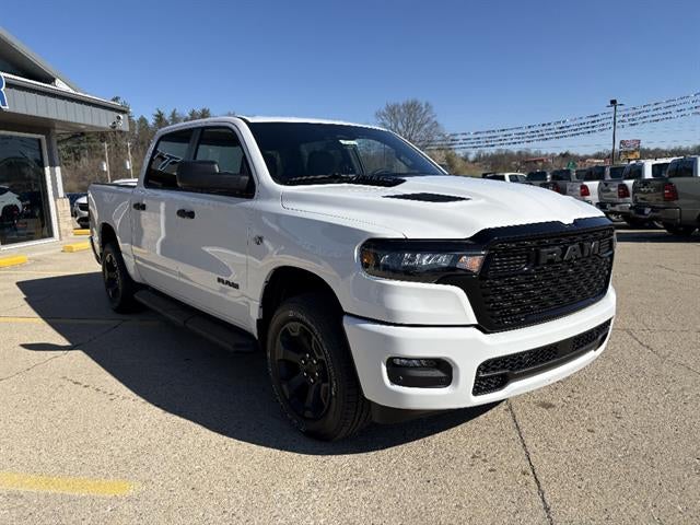 2026 RAM 1500 Express Crew Cab 4x4 5'7" Box