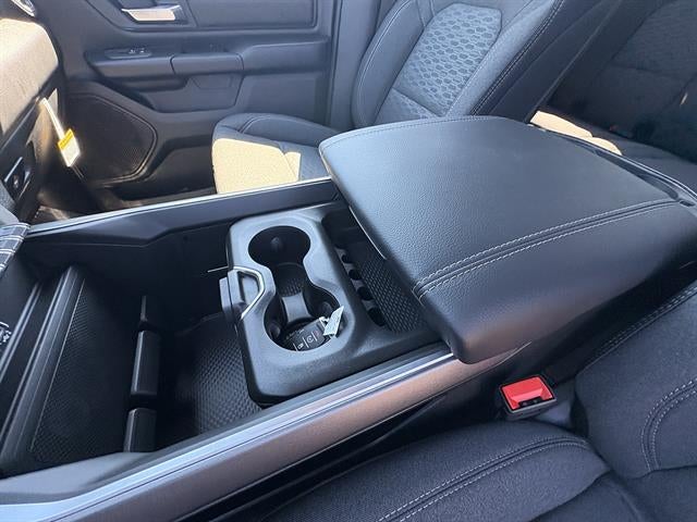 2027 RAM 1500 Express