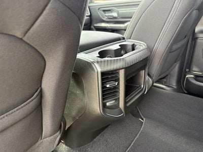 2026 RAM 1500 Express Crew Cab 4x4 5'7" Box