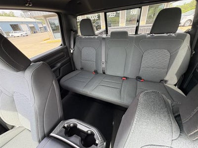 2026 RAM 1500 Express Crew Cab 4x4 5'7" Box