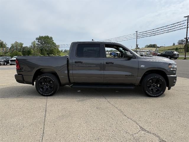 2026 RAM 1500 Express Crew Cab 4x4 5'7" Box
