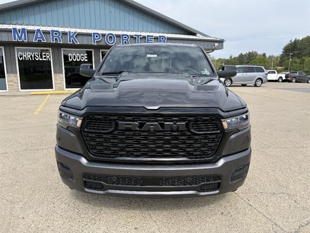 2026 RAM 1500 Express Crew Cab 4x4 5'7" Box