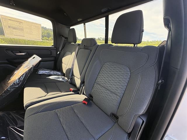 2026 RAM 1500 Warlock Crew Cab 4x4 5'7" Box