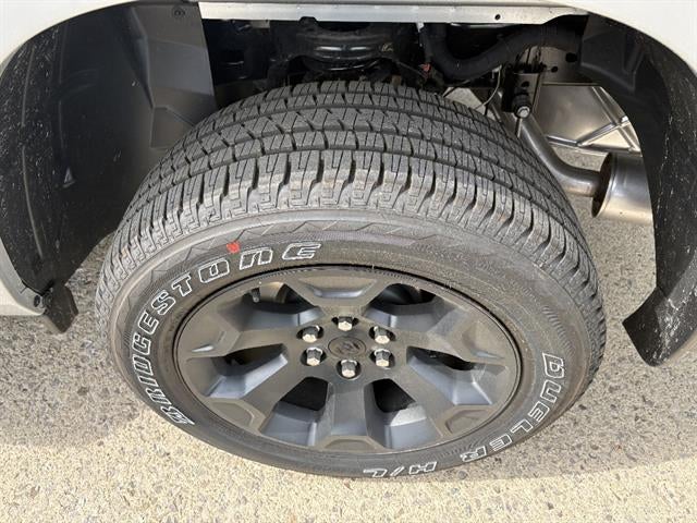 2026 RAM 1500 Express Crew Cab 4x4 5'7" Box