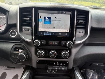 2026 RAM 1500 Express Crew Cab 4x4 5'7" Box