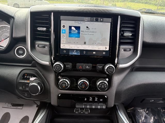 2026 RAM 1500 Express Crew Cab 4x4 5'7" Box