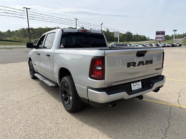 2026 RAM 1500 Express Crew Cab 4x4 5'7" Box