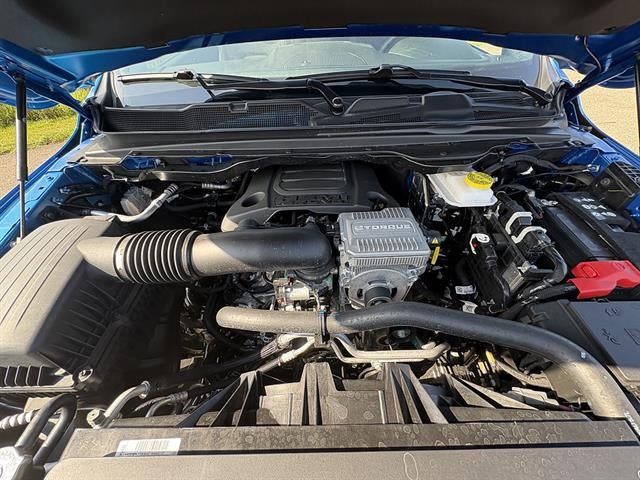 2026 RAM 1500 Express Crew Cab 4x4 5'7" Box