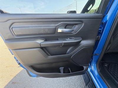 2026 RAM 1500 Express Crew Cab 4x4 5'7" Box