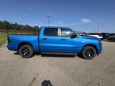2026 RAM 1500 Express Crew Cab 4x4 5'7" Box