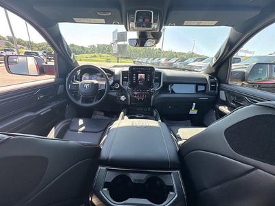 2026 RAM 1500 Laramie Crew Cab 4x4 5'7" Box