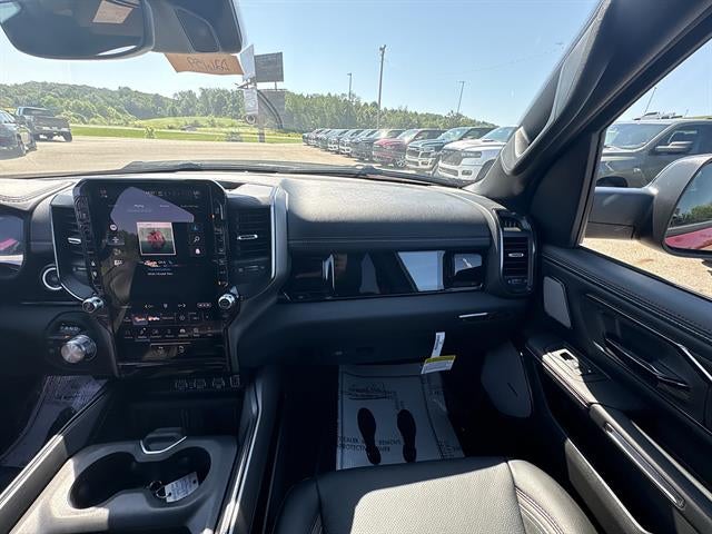 2026 RAM 1500 Laramie Crew Cab 4x4 5'7" Box