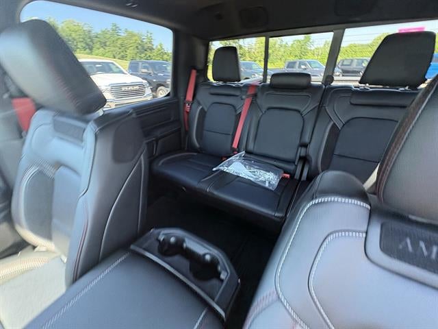2026 RAM 1500 Laramie Crew Cab 4x4 5'7" Box