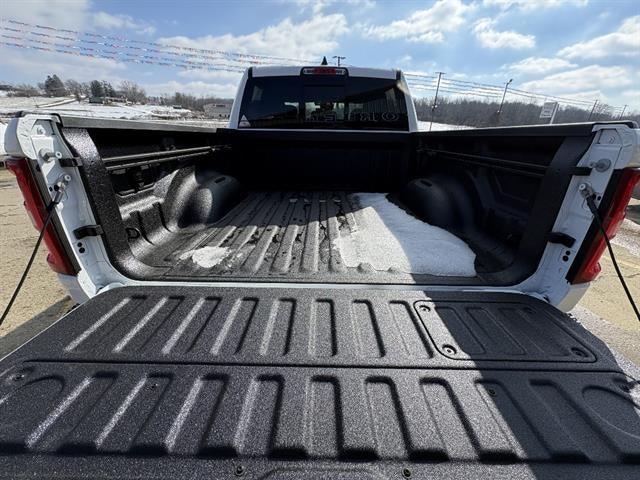 2026 RAM 1500 Laramie Crew Cab 4x4 5'7" Box