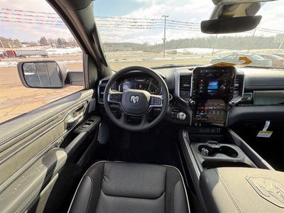 2026 RAM 1500 Laramie Crew Cab 4x4 5'7" Box